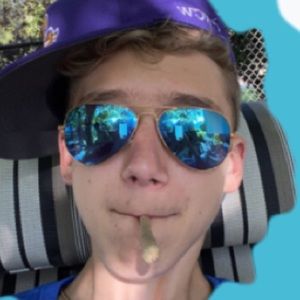 Meet your Posher, Cameron